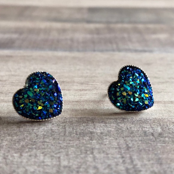 Blue Faux Druzy Silver Heart Stud Earrings! - Picture 4 of 6